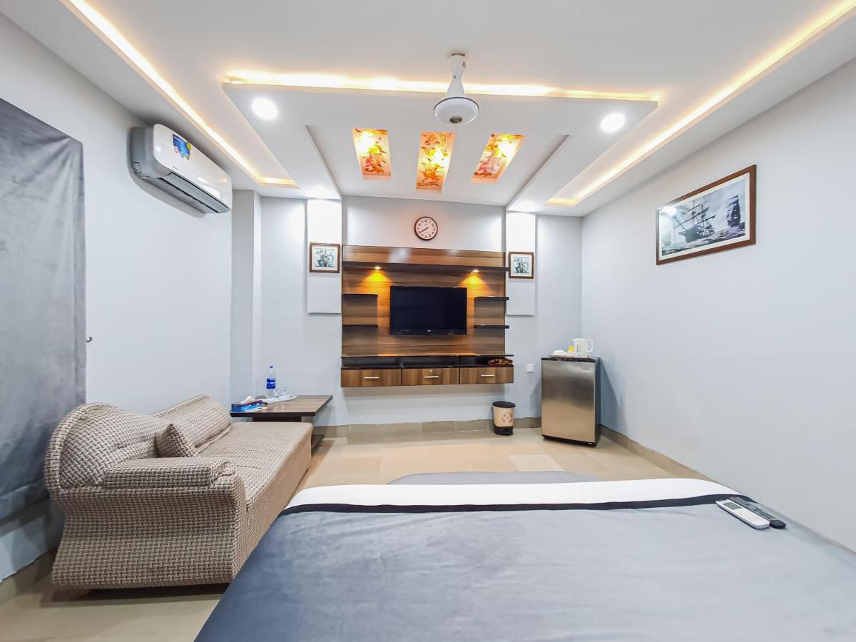 Hotel Crown Inn มุลตาน ภายนอก รูปภาพ