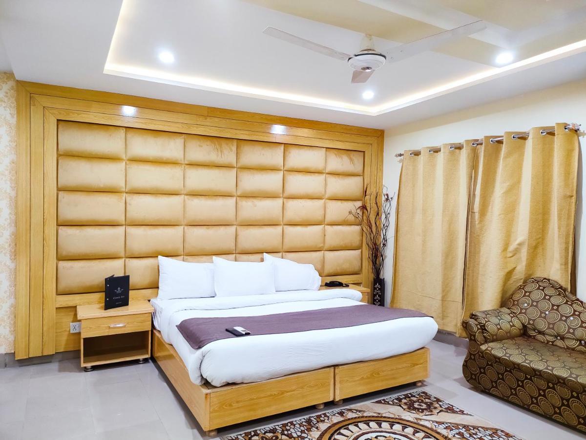 Hotel Crown Inn มุลตาน ภายนอก รูปภาพ