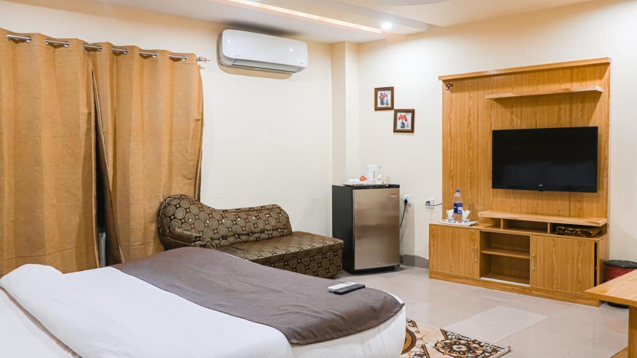 Hotel Crown Inn มุลตาน ภายนอก รูปภาพ