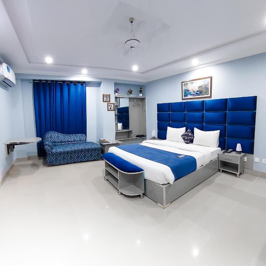 Hotel Crown Inn มุลตาน ภายนอก รูปภาพ
