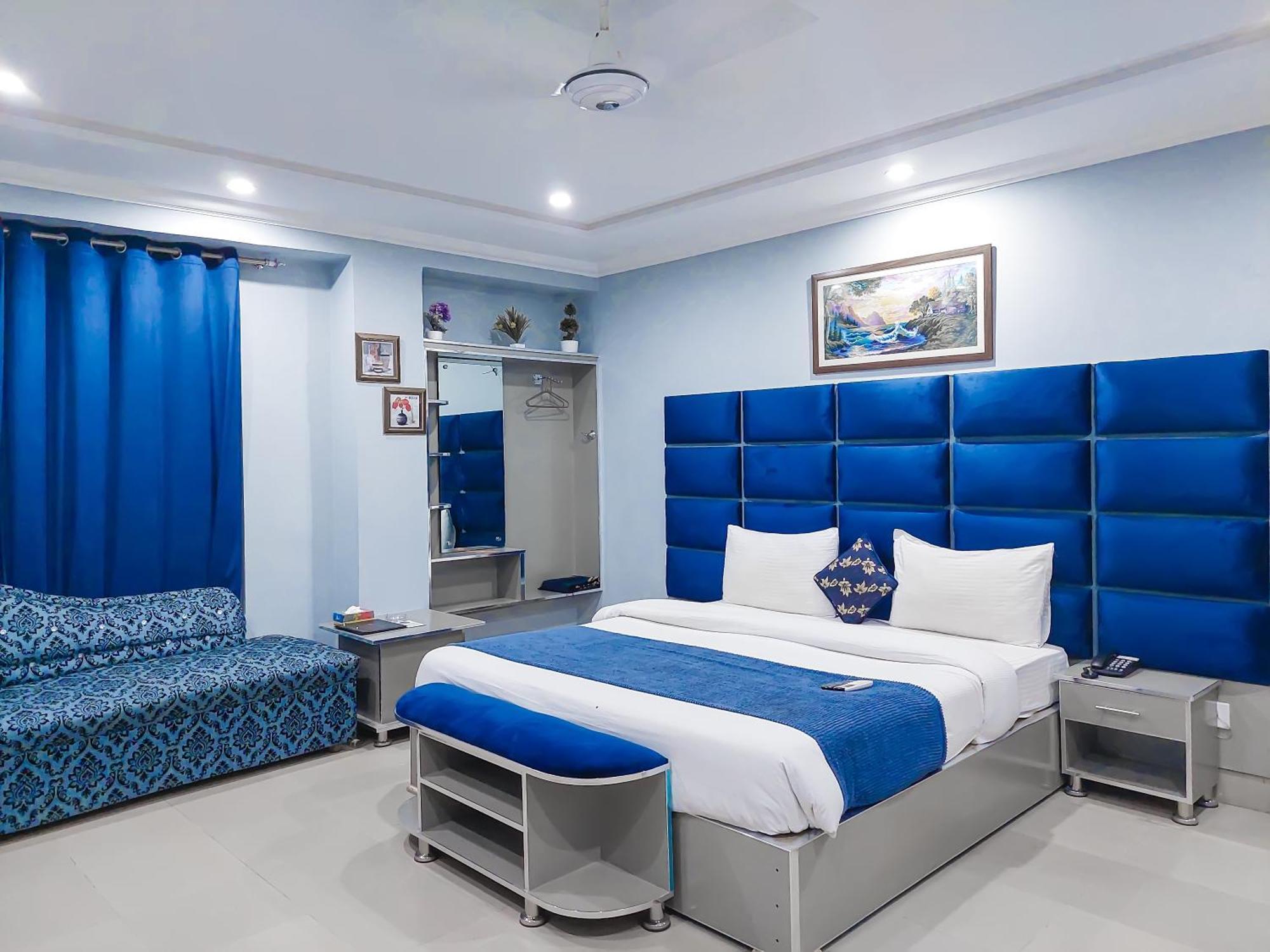 Hotel Crown Inn มุลตาน ภายนอก รูปภาพ