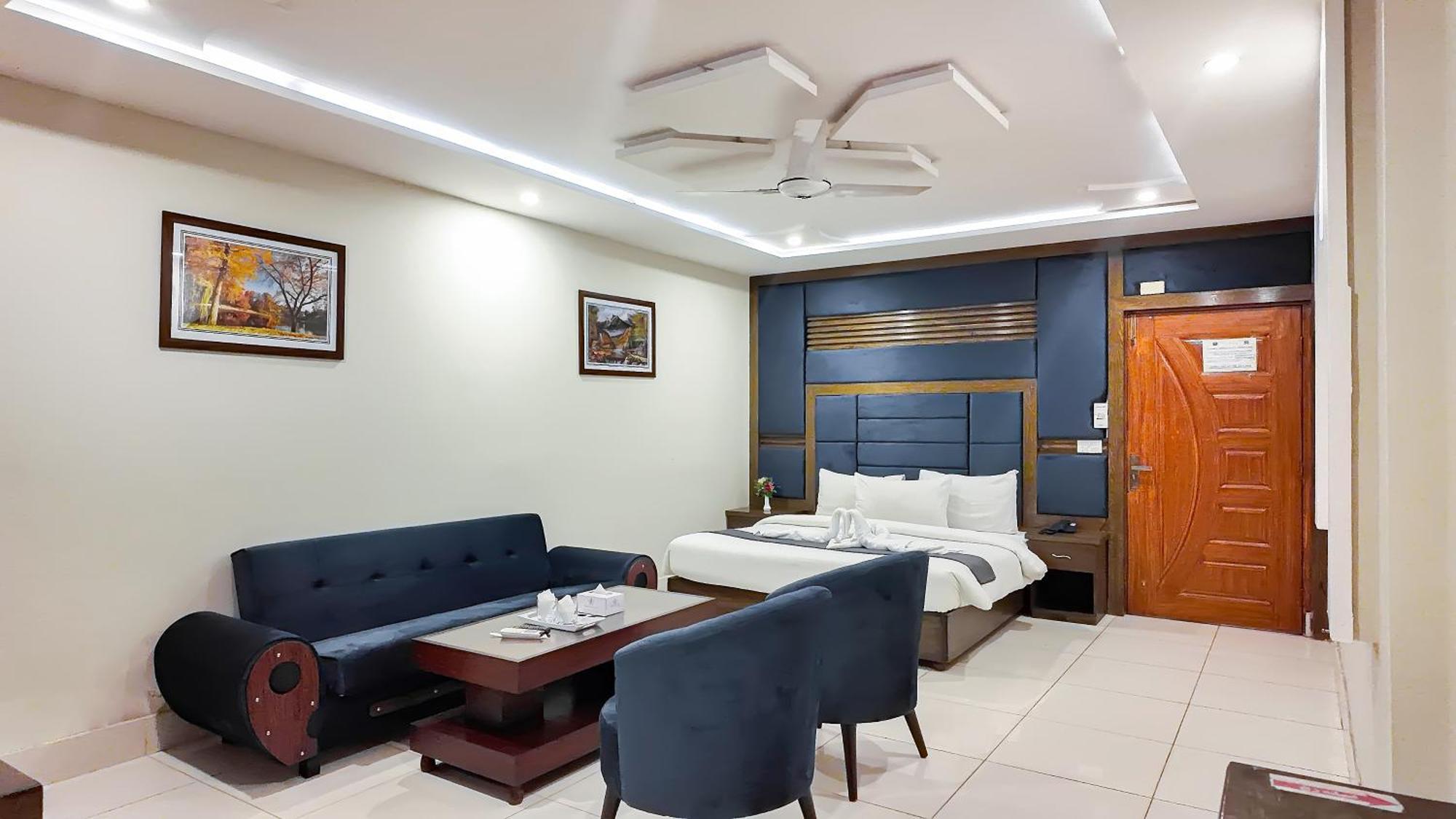Hotel Crown Inn มุลตาน ภายนอก รูปภาพ