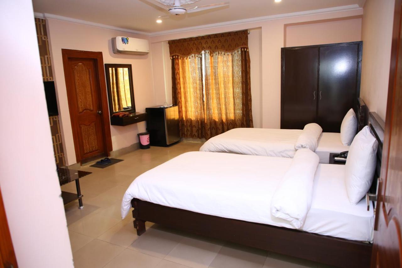 Hotel Crown Inn มุลตาน ภายนอก รูปภาพ